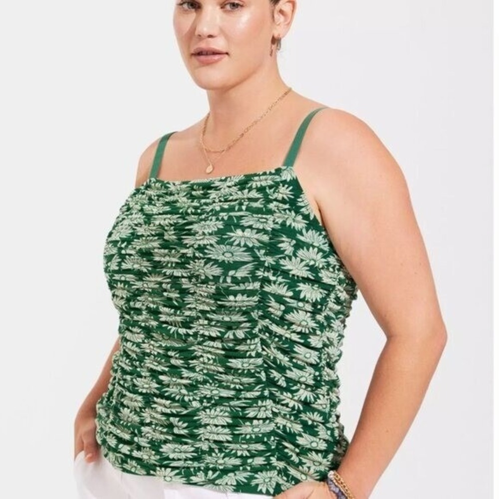 Torrid Stretch Mesh Cropped Cami Shirred Square Neck Green Sz 3